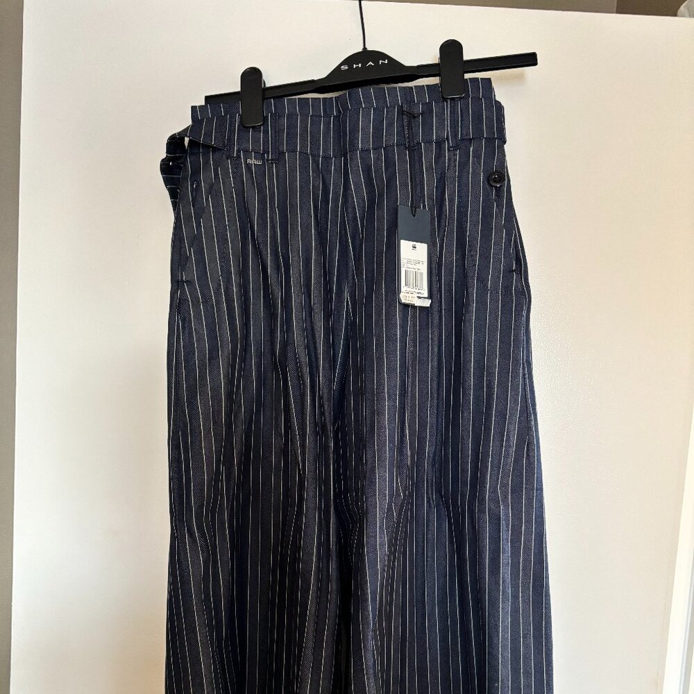 GSTAR NWT striped wide leg pants.